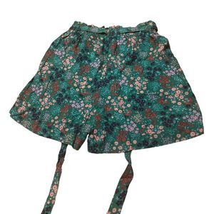 Mari petite Floral size PM Belted Soft Paperbag Shorts